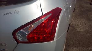 2014 Nissan Pulsar ST image 2