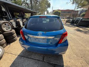 2013 Toyota Yaris image 2