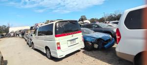 2006 Nissan Elgrand image 2