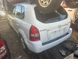 2007 Hyundai Tucson CITY image 2