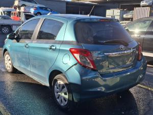 2013 Toyota Yaris NCP130R image 2