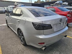 2005 Lexus Is250/is250c image 2