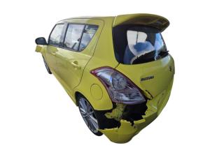 2013 Suzuki Swift FZ SPORT image 2
