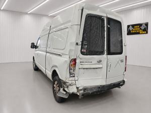 2017 Ldv V80 2.5DT AMT AUTO 6SPD FWD LWB HIGH ROOF image 2