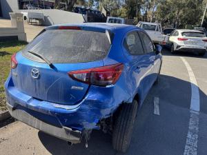 2015 Mazda 2 image 2