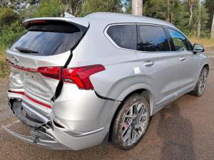 2023 Hyundai Santa Fe image 2