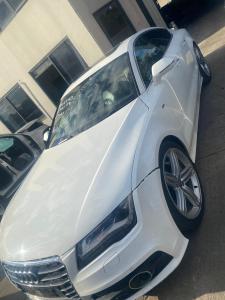 2012 Audi A7 image 2