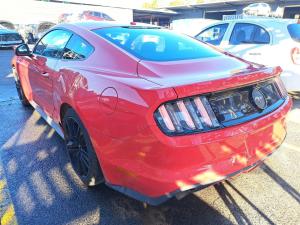 2016 Ford Mustang FM image 2