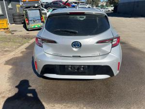 2019 Toyota Corolla ZWE211R image 2