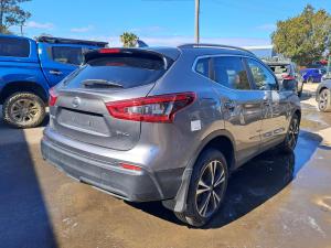 2018 Nissan Qashqai J11 image 2