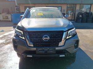 2021 Nissan Navara NP300 image 2