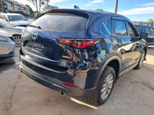 2024 Mazda Cx5 KF image 2