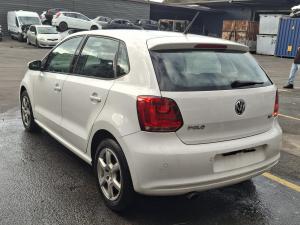 2011 Volkswagen Polo 6R image 2