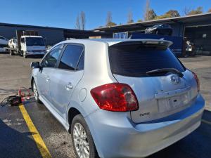 2010 Toyota Corolla ZRE152R image 2