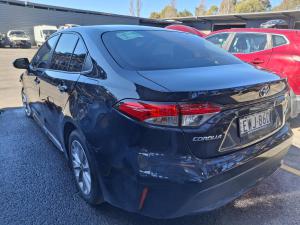 2022 Toyota Corolla ZWE211R image 2