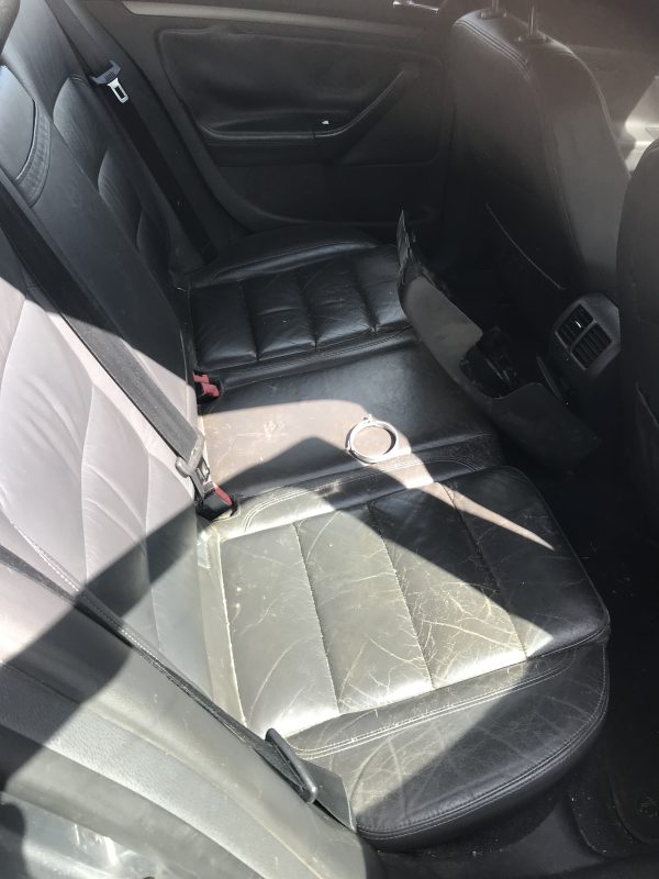 2005 Volkswagen Golf VIC image 2
