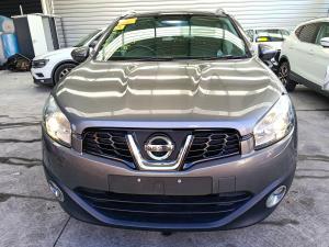 2014 Nissan Dualis J10 image 2
