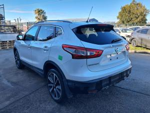 2017 Nissan Qashqai J11 image 2