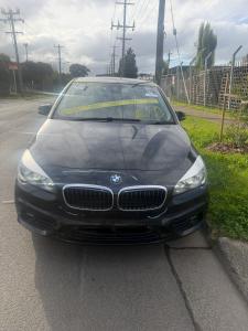 2015 Bmw 218i image 2