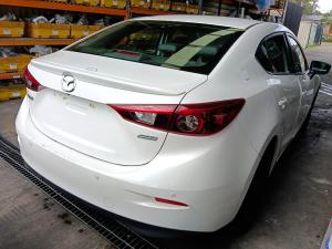 2016 Mazda Mazda3 BM-BN image 2