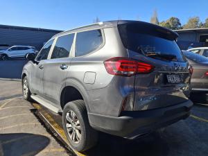 2017 Ldv D90 image 2