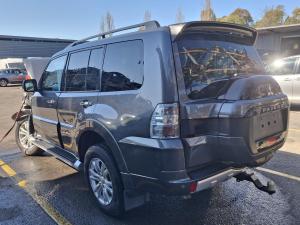 2017 Mitsubishi Pajero NX image 2