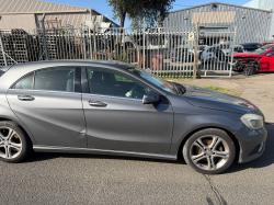 2014 Mercedes Benz A180 image 2