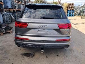 2016 Audi Q7 4M image 2
