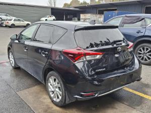 2017 Toyota Corolla ZRE182R image 2