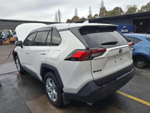 2021 Toyota Rav4 AXAH52R image 2
