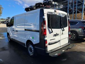 2022 Mitsubishi Express SN image 2