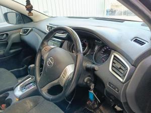 2016 Nissan Qashqai J11 image 2
