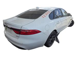 2015 Jaguar Xf X260 image 2