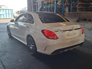 2014 Mercdes Benz C Class W205 image 2