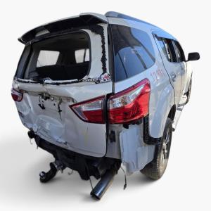 2019 Isuzu Mu-x 85GGR LS-T image 2