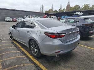 2018 Mazda 6 GL image 2
