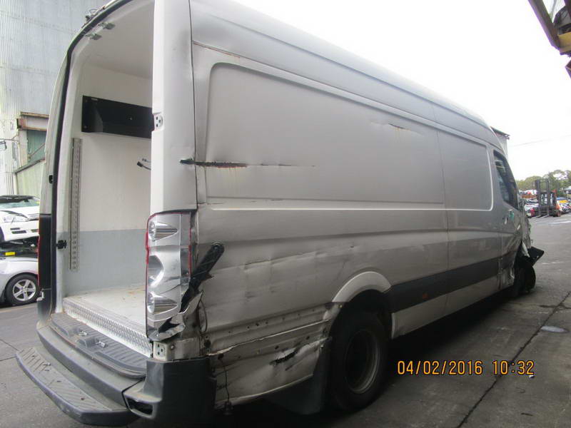 volkswagen Crafter 30 TDI 330 2.5D 10 2011 Parts & Wrecking