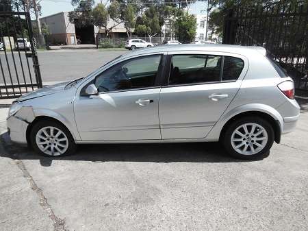 holden Astra 01 2007 Parts & Wrecking