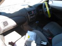 2004 Nissan Pulsar N16 ST image 2