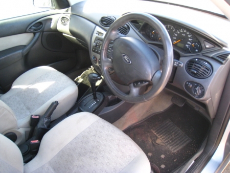 ford Focus LX Sep 2004 Parts & Wrecking