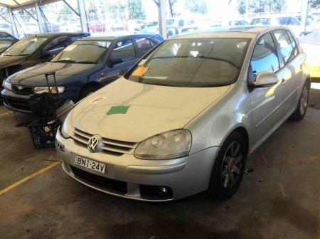 volkswagen Golf FSI 2005 Parts & Wrecking