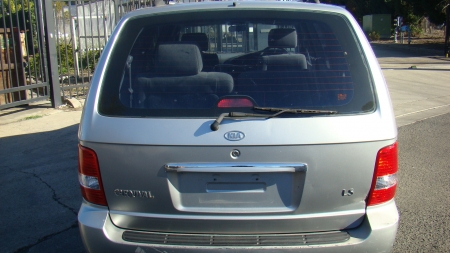 kia Carnival Apr 2004 Parts & Wrecking