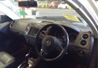 2012 Volkswagen Tiguan image 2