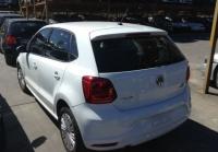 2015 Volkswagen Polo 6R image 2