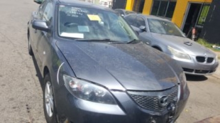 mazda 3 Maxx 2005 Parts & Wrecking