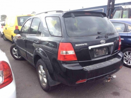 kia Sorento BL Apr 2009 Parts & Wrecking