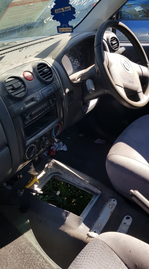 holden 1999 Parts & Wrecking