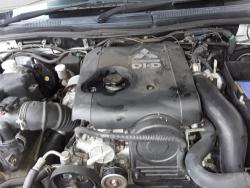 2013 Mitsubishi Triton image 3