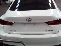 2015 Lexus  F SPORT image 3
