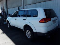 2011 Mitsubishi Challenger image 3